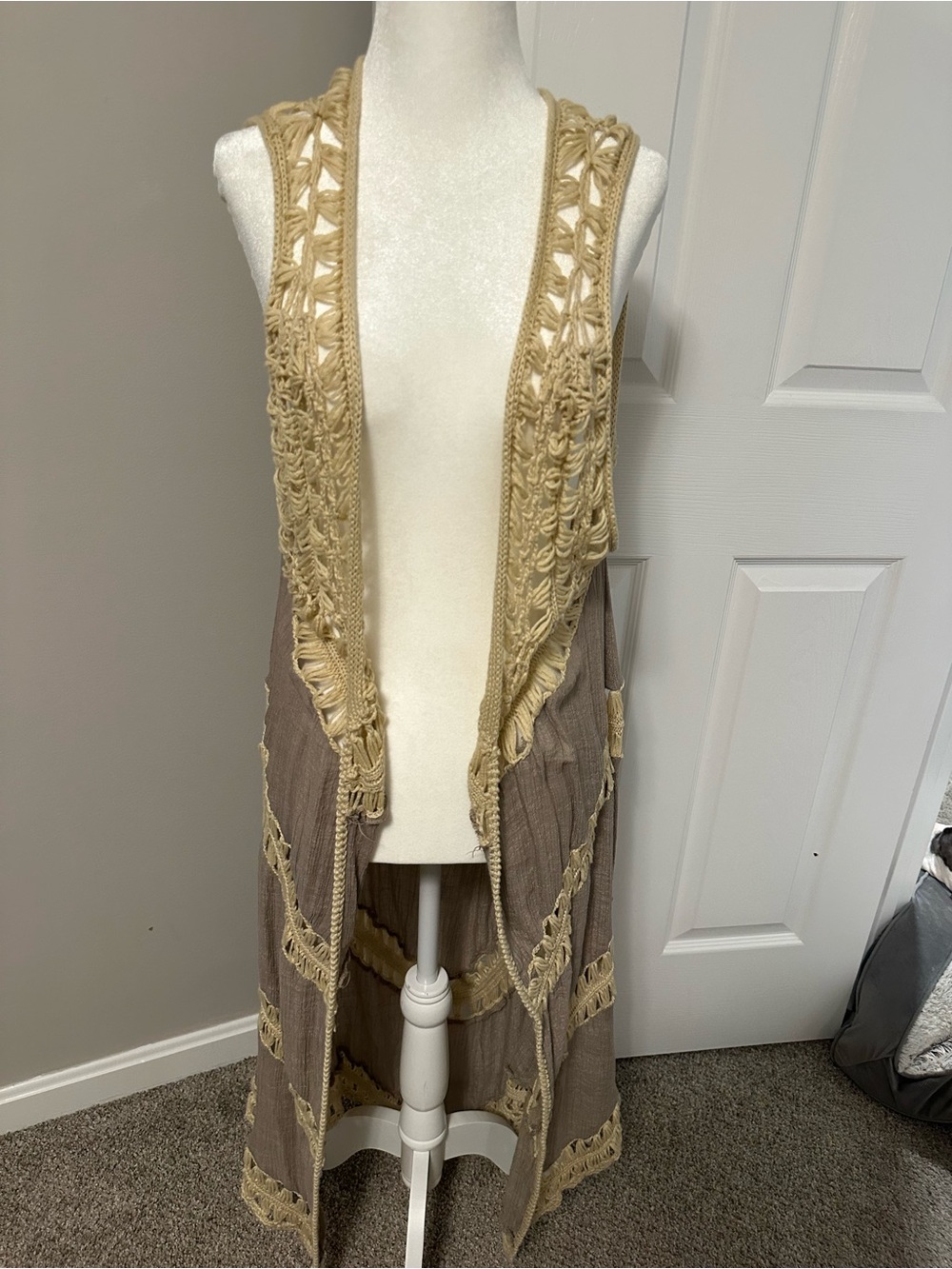 Umgee Taupe and Cream Crochet-Trim Duster Vest